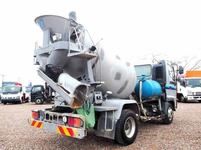 日野 レンジャー TKG-FC9JCAA(2WD)の写真5