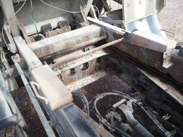 いすゞ ギガ QKG-CXZ77AT(6x4)の写真27