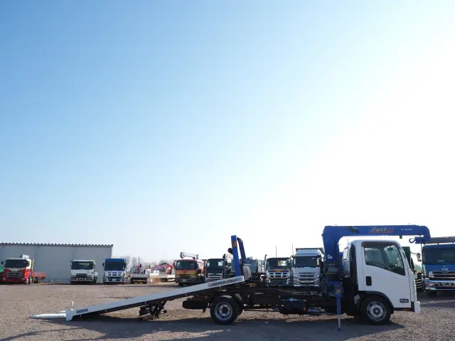 いすゞ エルフ TRG-NPR85AN(2WD)の写真6