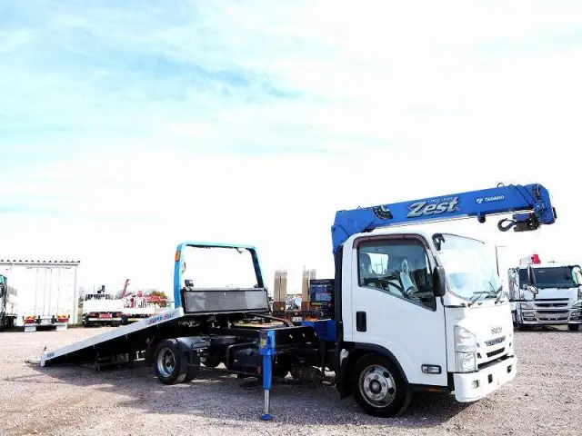 いすゞ エルフ TRG-NPR85AN(2WD)の写真7