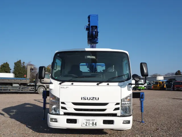 いすゞ エルフ TRG-NPR85AN(2WD)の写真8