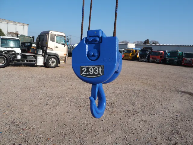 いすゞ エルフ TRG-NPR85AN(2WD)の写真15