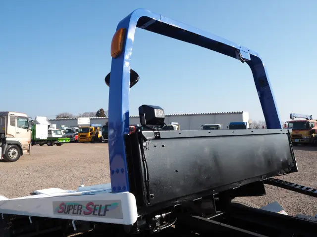 いすゞ エルフ TRG-NPR85AN(2WD)の写真28