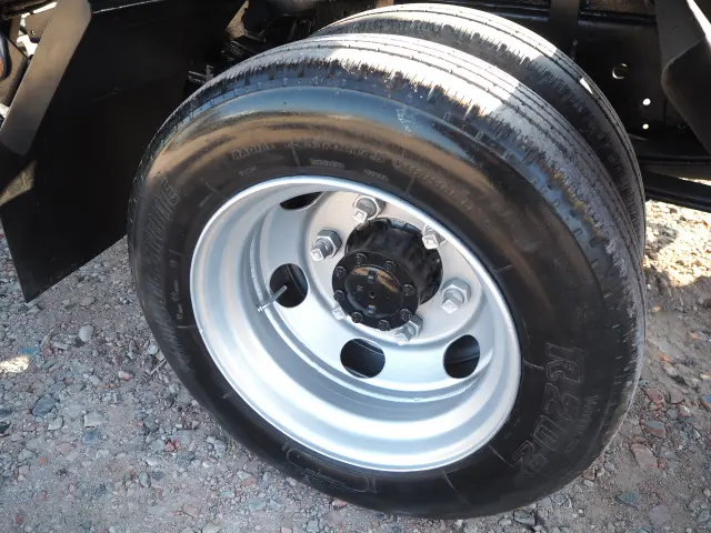 いすゞ エルフ TRG-NPR85AN(2WD)の写真29