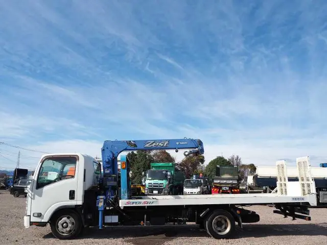 いすゞ エルフ TRG-NPR85AN(2WD)の写真40