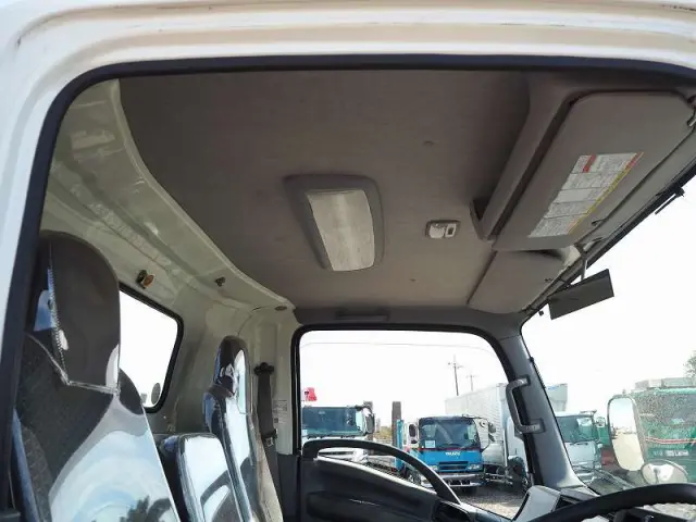 いすゞ エルフ TRG-NPR85AN(2WD)の写真46