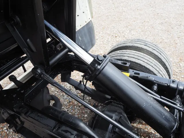 マツダ タイタン PB-LKR81AN(2WD)の写真23