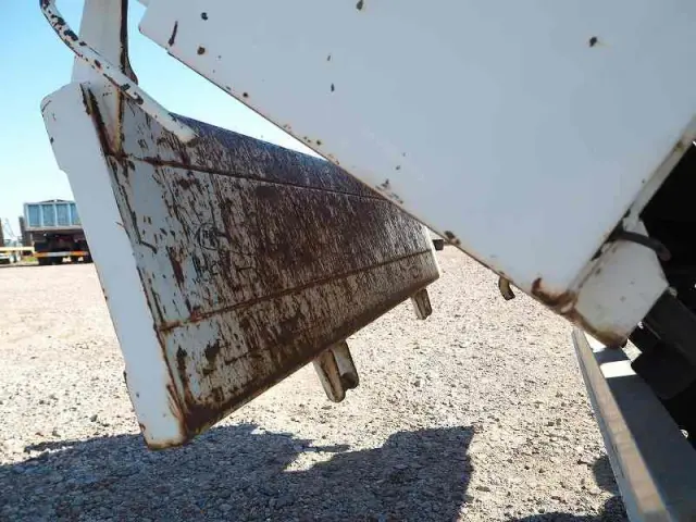 マツダ タイタン PB-LKR81AN(2WD)の写真31