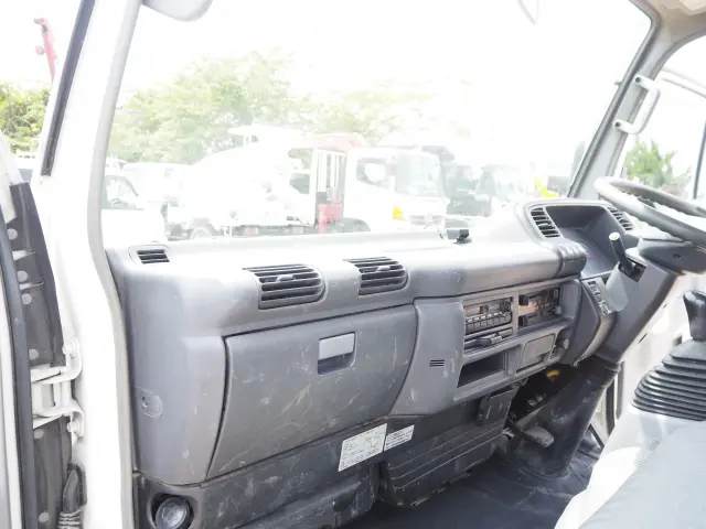 マツダ タイタン PB-LKR81AN(2WD)の写真41