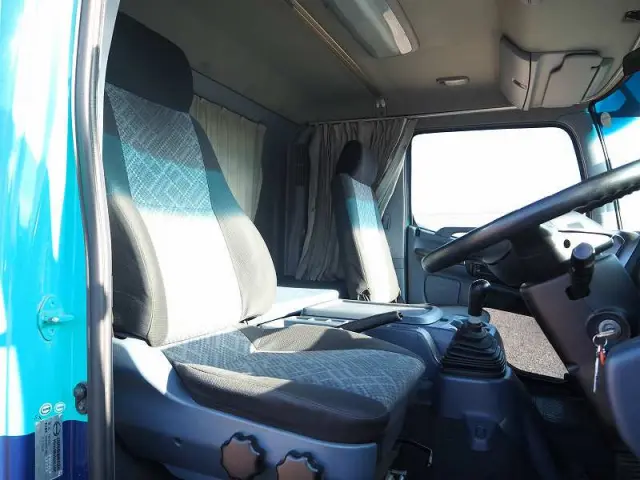 日野 レンジャー ADG-FD7JLWA(2WD)の写真41