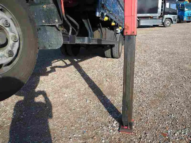 いすゞ フォワード KK-FRR34L4(2WD)の写真13