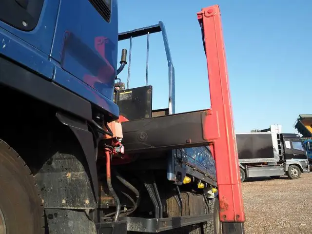 いすゞ フォワード KK-FRR34L4(2WD)の写真14