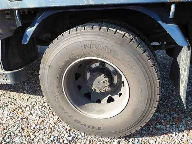 いすゞ フォワード KK-FRR34L4(2WD)の写真34