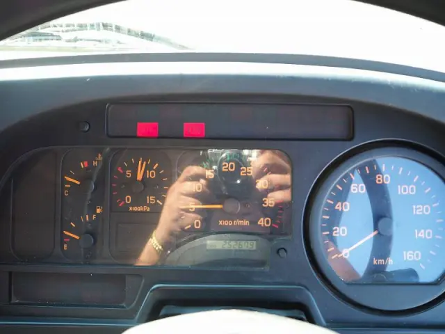 いすゞ フォワード KK-FRR34L4(2WD)の写真48