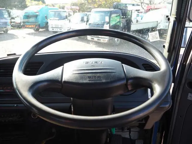 いすゞ フォワード KK-FRR34L4(2WD)の写真49