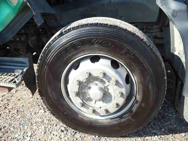 いすゞ ギガ QKG-CXZ77AT(6x4)の写真38