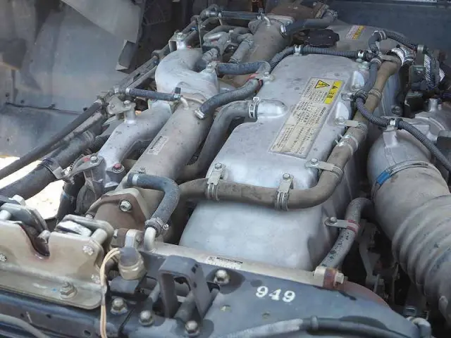 いすゞ ギガ QKG-CXZ77AT(6x4)の写真39