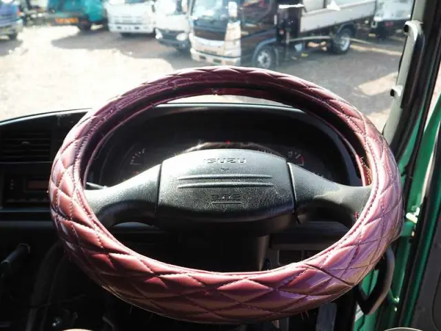 いすゞ ギガ QKG-CXZ77AT(6x4)の写真50