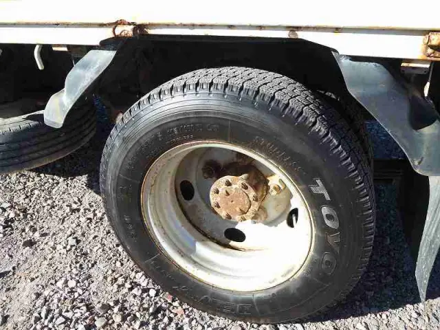 いすゞ エルフ TRG-NJS85A(4WD)の写真21