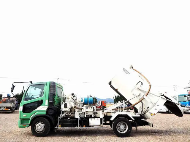 三菱 ファイター PA-FK71R(2WD)の写真2