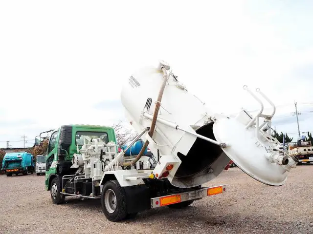 三菱 ファイター PA-FK71R(2WD)の写真3