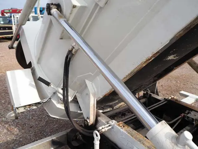 三菱 ファイター PA-FK71R(2WD)の写真16