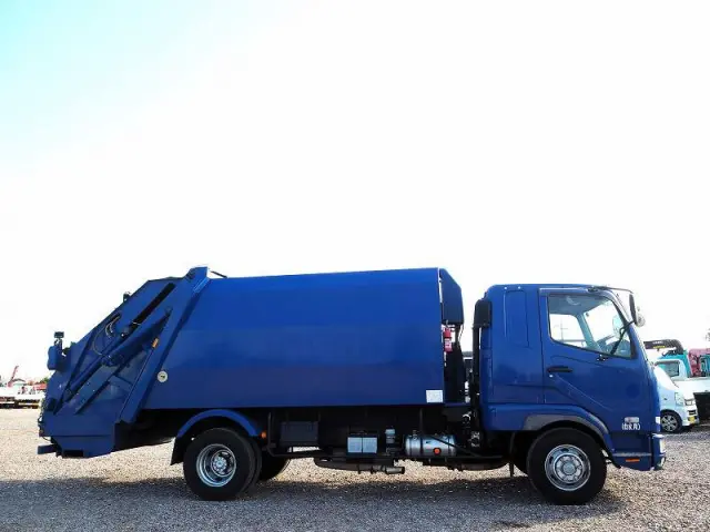 三菱 ファイター PA-FK61F(2WD)の写真6