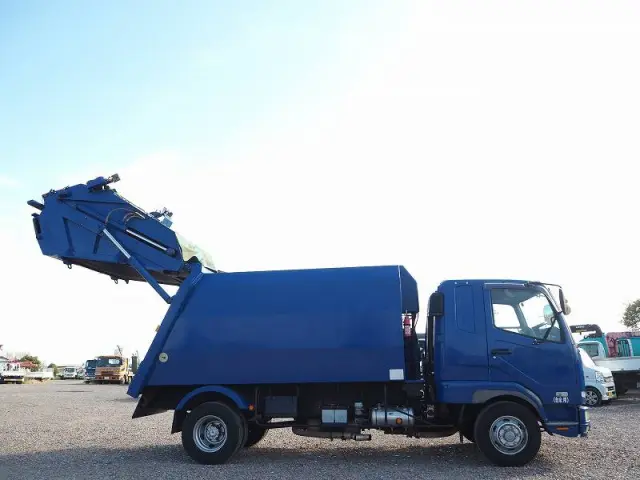 三菱 ファイター PA-FK61F(2WD)の写真9