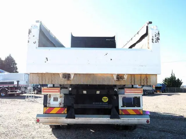 三菱 スーパーグレート LDG-FV50VX(6x4)の写真4