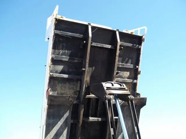 三菱 スーパーグレート LDG-FV50VX(6x4)の写真20