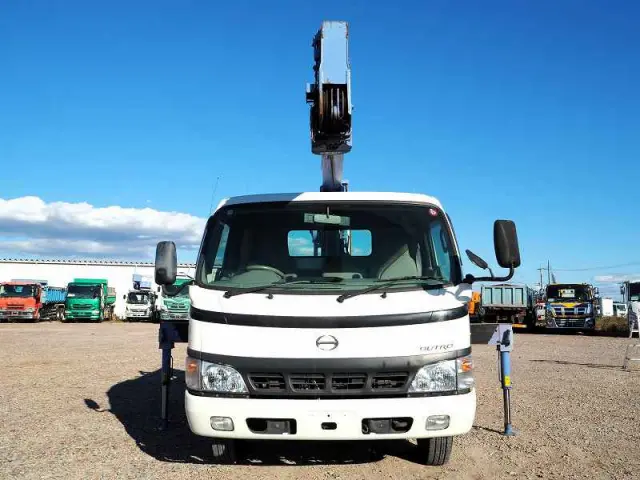 日野 デュトロ KK-XZU400M(2WD)の写真8