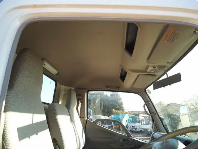 日野 デュトロ KK-XZU400M(2WD)の写真45