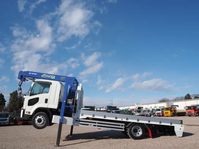 いすゞ エルフ PDG-FTR34S2(2WD)の写真2