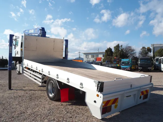 いすゞ エルフ PDG-FTR34S2(2WD)の写真5