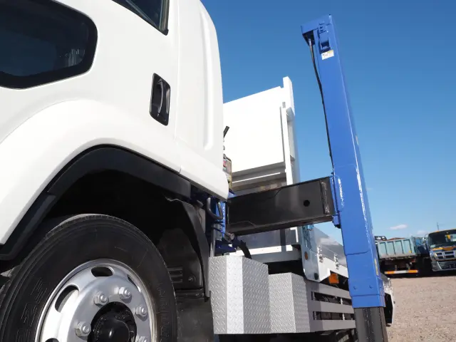 いすゞ エルフ PDG-FTR34S2(2WD)の写真16