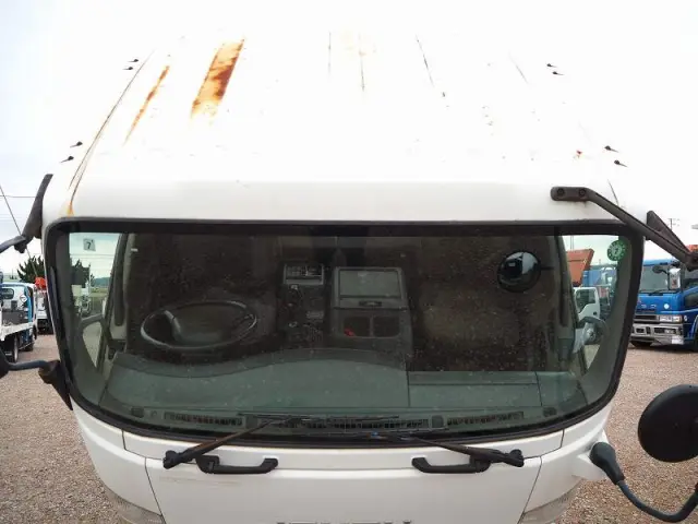 いすゞ エルフ PDG-FTR34S2(2WD)の写真23