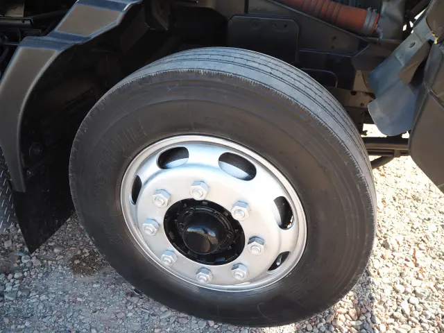 いすゞ エルフ PDG-FTR34S2(2WD)の写真27