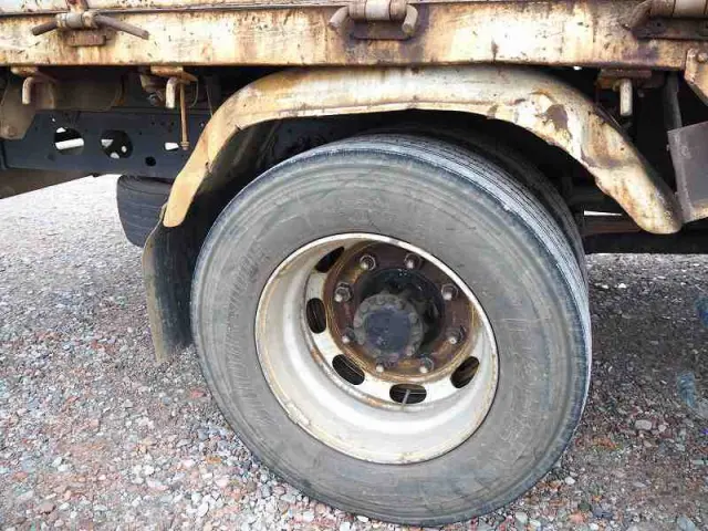 いすゞ エルフ PDG-FTR34S2(2WD)の写真30