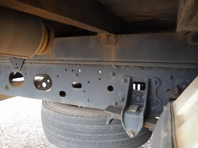 いすゞ エルフ PDG-FTR34S2(2WD)の写真32