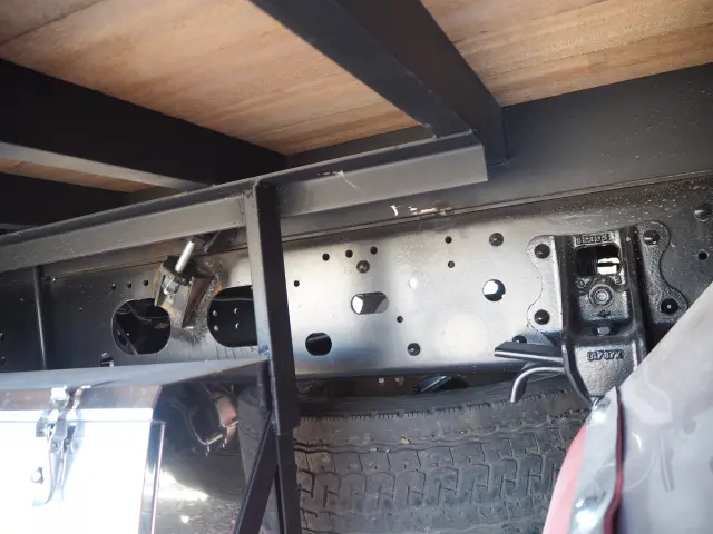 いすゞ エルフ PDG-FTR34S2(2WD)の写真34