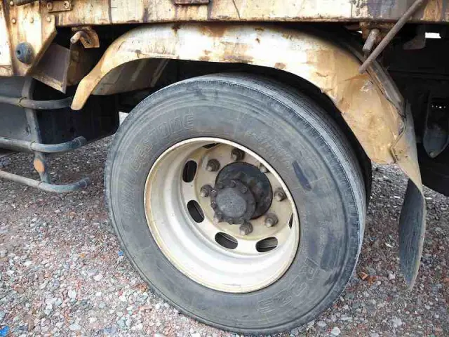 いすゞ エルフ PDG-FTR34S2(2WD)の写真36