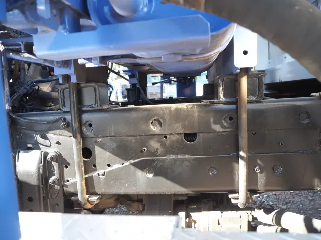 いすゞ エルフ PDG-FTR34S2(2WD)の写真41