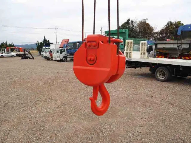 いすゞ エルフ 2RG-NKR88AD(2WD)の写真18