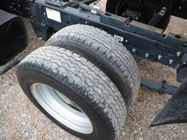 いすゞ エルフ 2RG-NKR88AD(2WD)の写真30