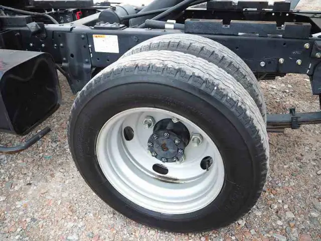 いすゞ エルフ 2RG-NKR88AD(2WD)の写真31