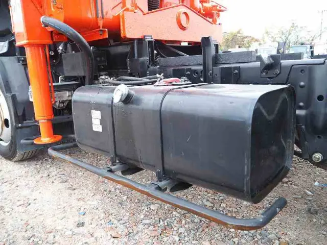 いすゞ エルフ 2RG-NKR88AD(2WD)の写真32