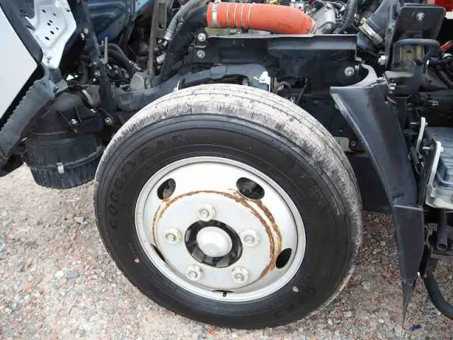 いすゞ エルフ 2RG-NKR88AD(2WD)の写真34