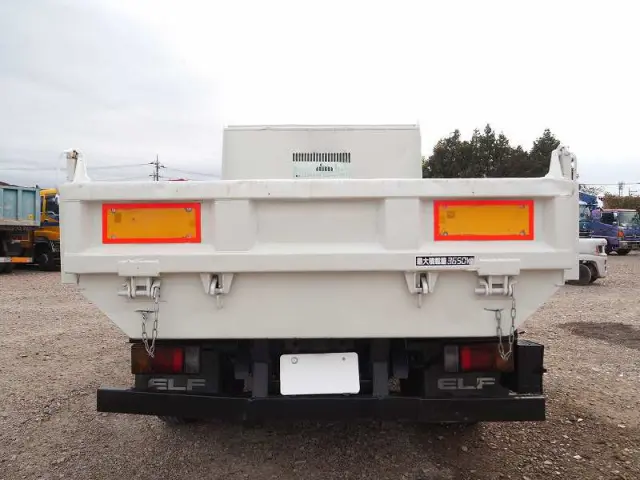 いすゞ エルフ PDG-NPR75N(2WD)の写真18