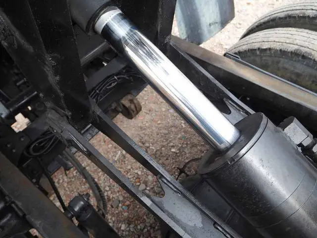 いすゞ エルフ PDG-NPR75N(2WD)の写真30