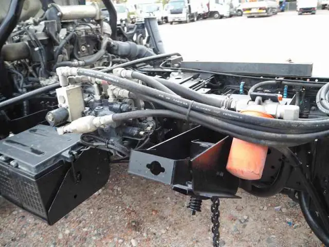 いすゞ エルフ PDG-NPR75N(2WD)の写真38